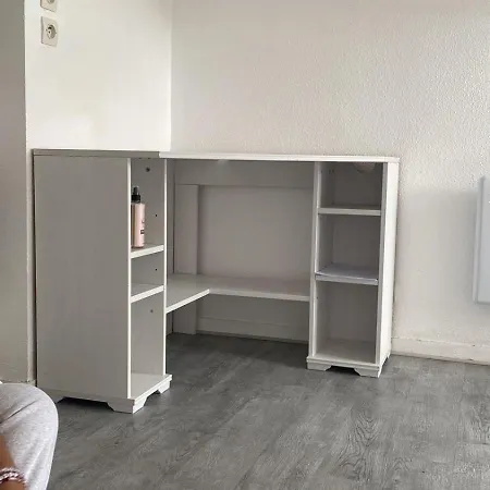 Cosy Apartment Elancourt